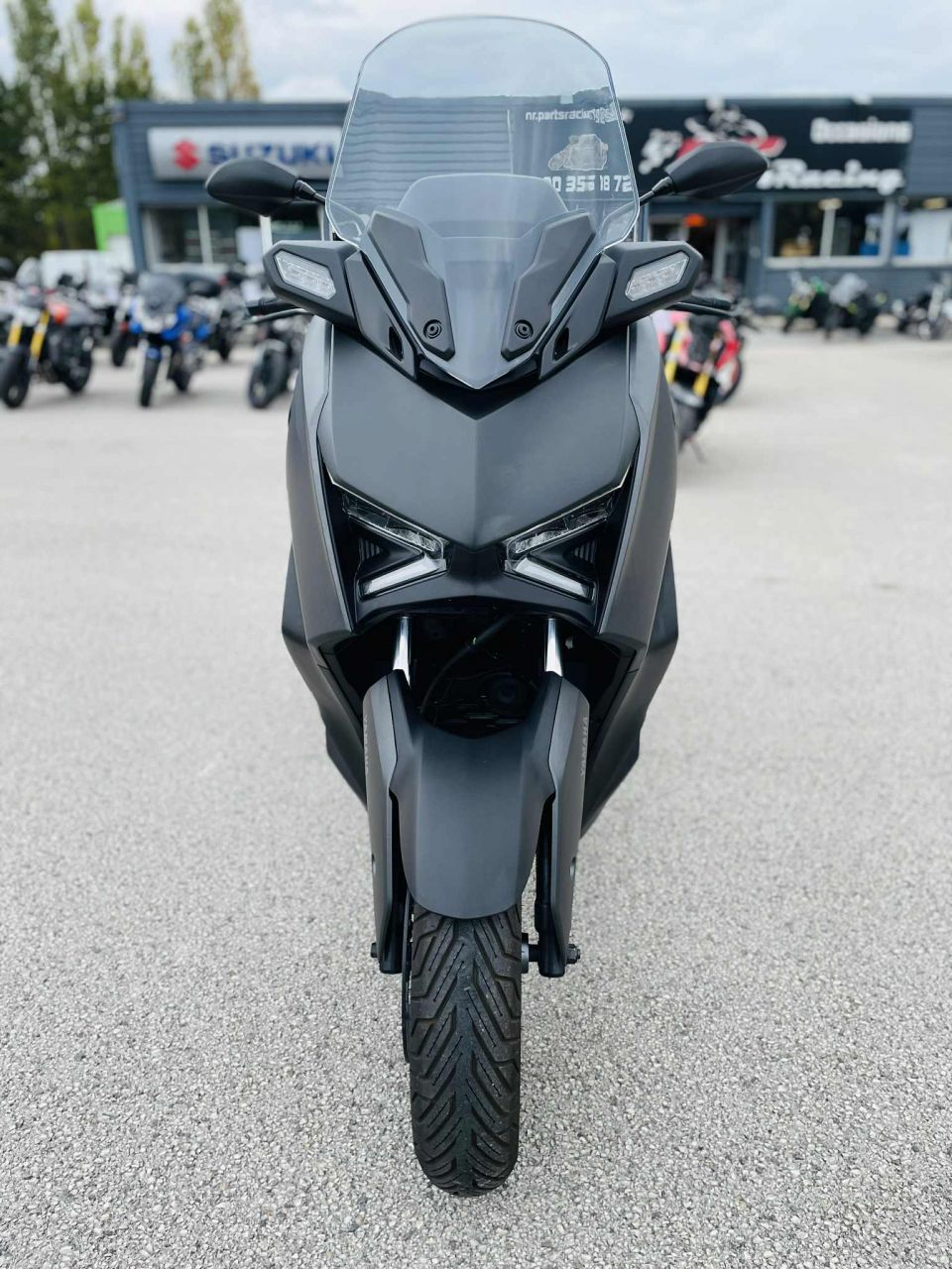 YAMAHA X-MAX 125 IRON MAX 4