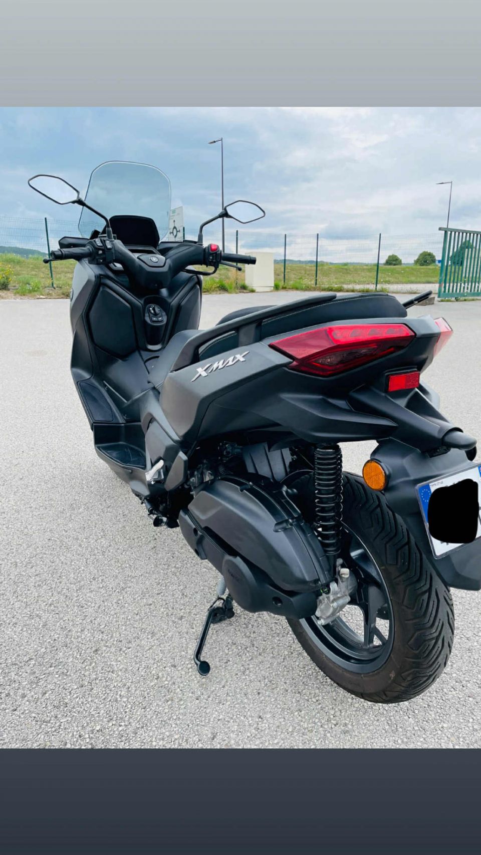 YAMAHA X-MAX 125 IRON MAX 4