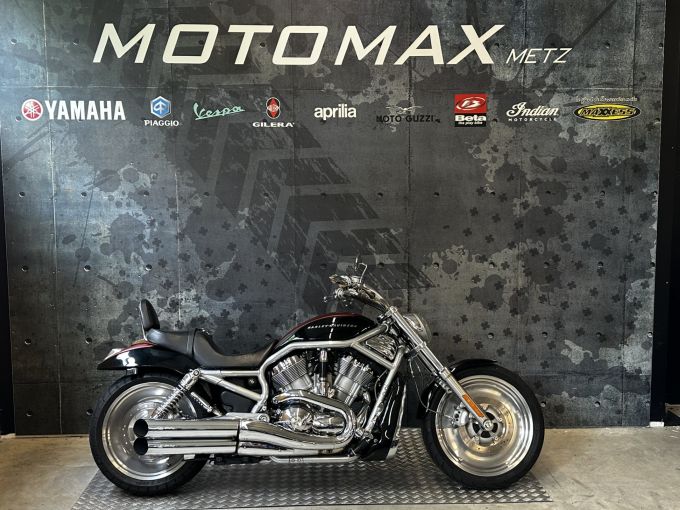 HARLEY-DAVIDSON V-ROD 1130 4