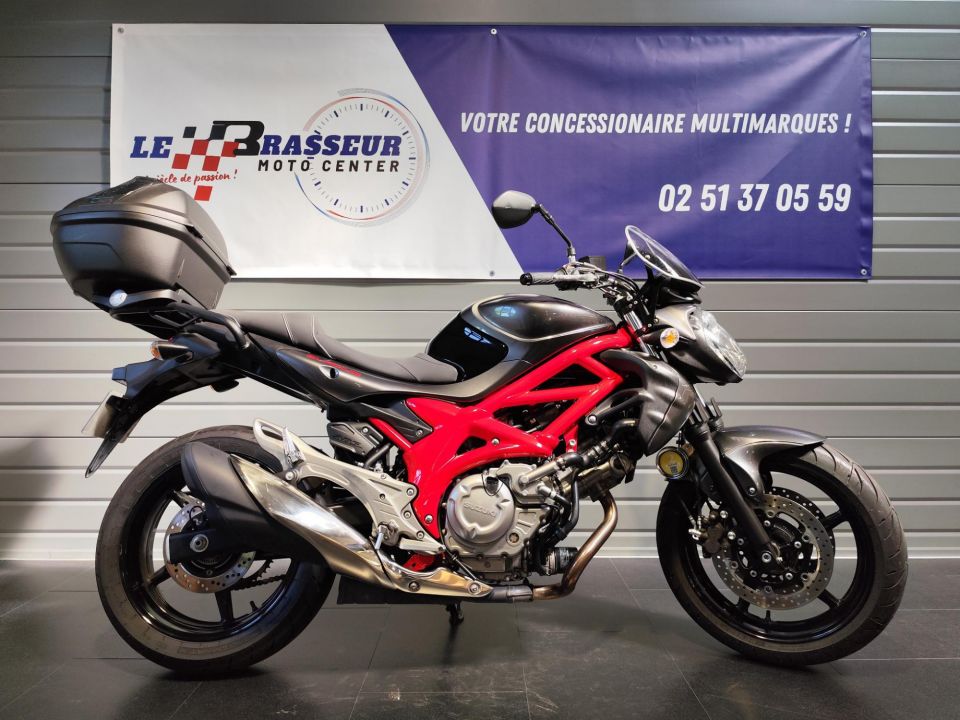 SUZUKI GLADIUS 650 ABS 4