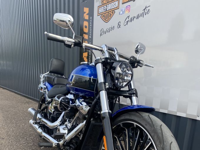 HARLEY-DAVIDSON SOFTAIL BREAKOUT 1923 4