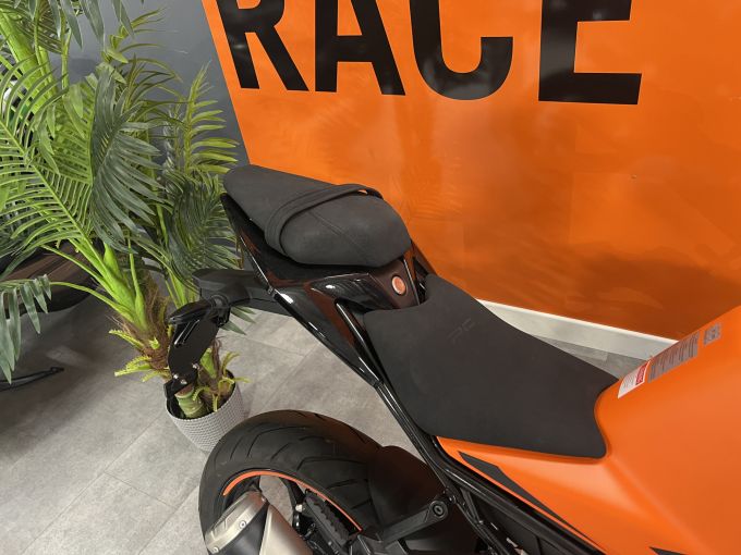 KTM RC 390 4