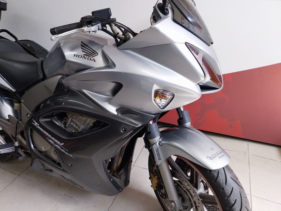 HONDA CBF 1000 F TRAVEL EDITION 4
