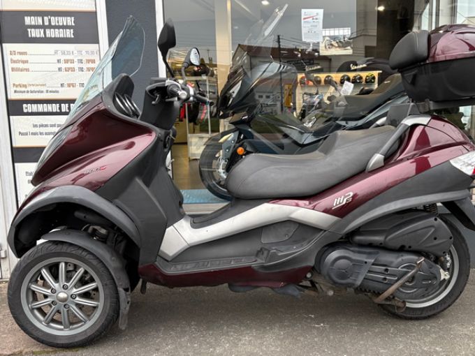 PIAGGIO MP3 400 RL 4