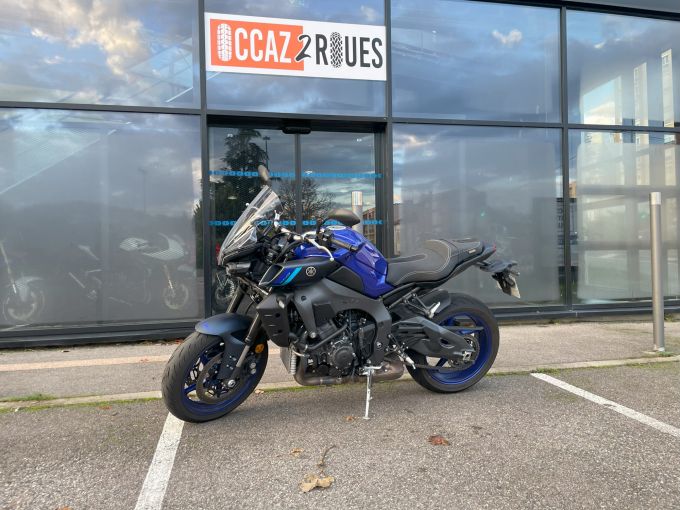 YAMAHA MT-10 4