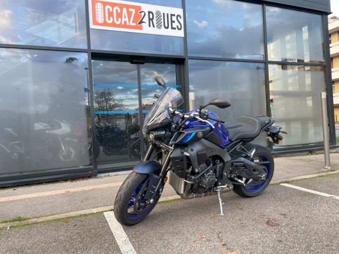 YAMAHA MT-10 4