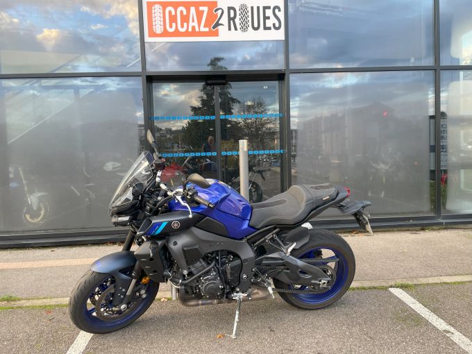 YAMAHA MT-10 4
