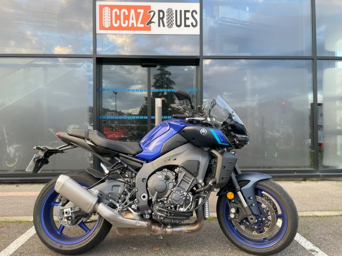 YAMAHA MT-10 4