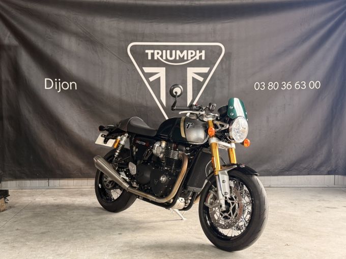 TRIUMPH THRUXTON 1200 RS 4