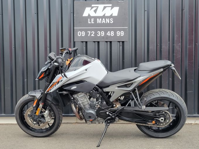 KTM 790 DUKE L 4