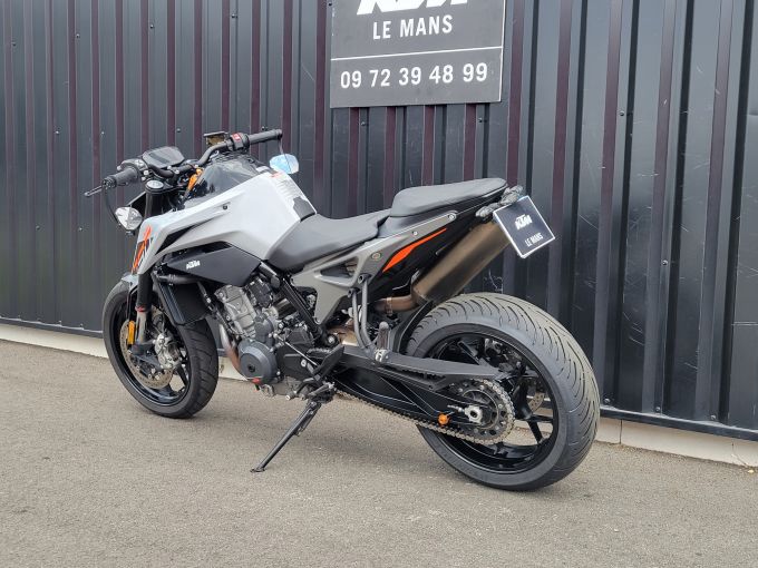 KTM 790 DUKE L 4
