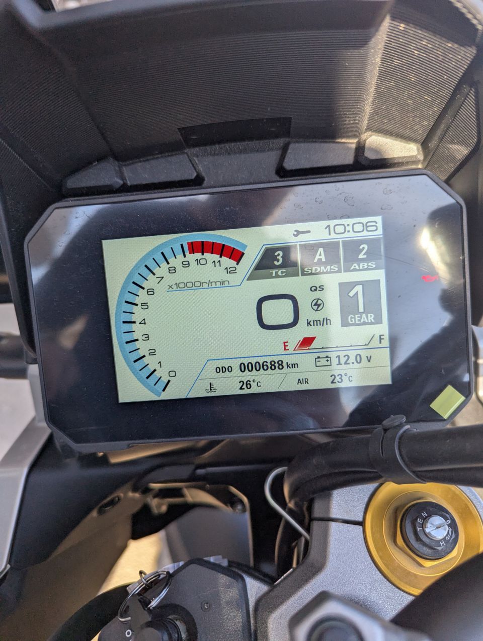 SUZUKI DL V-STROM 1050DE 4