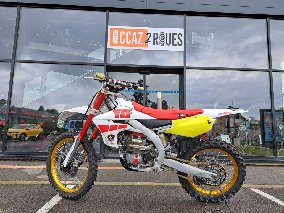 YAMAHA YZ250F 4