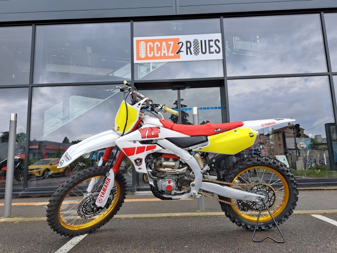 YAMAHA YZ250F 4