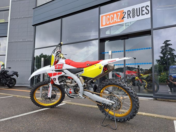 YAMAHA YZ250F 4