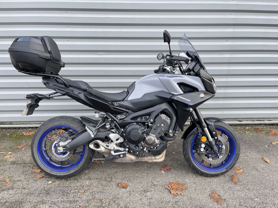 YAMAHA TRACER 9 4