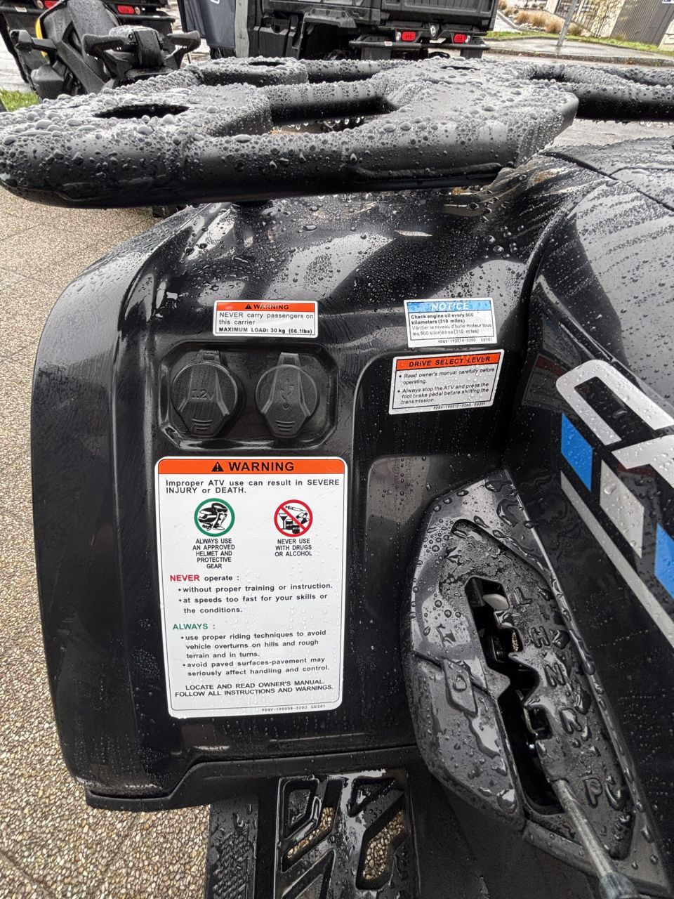 CF MOTO CFORCE 520 4