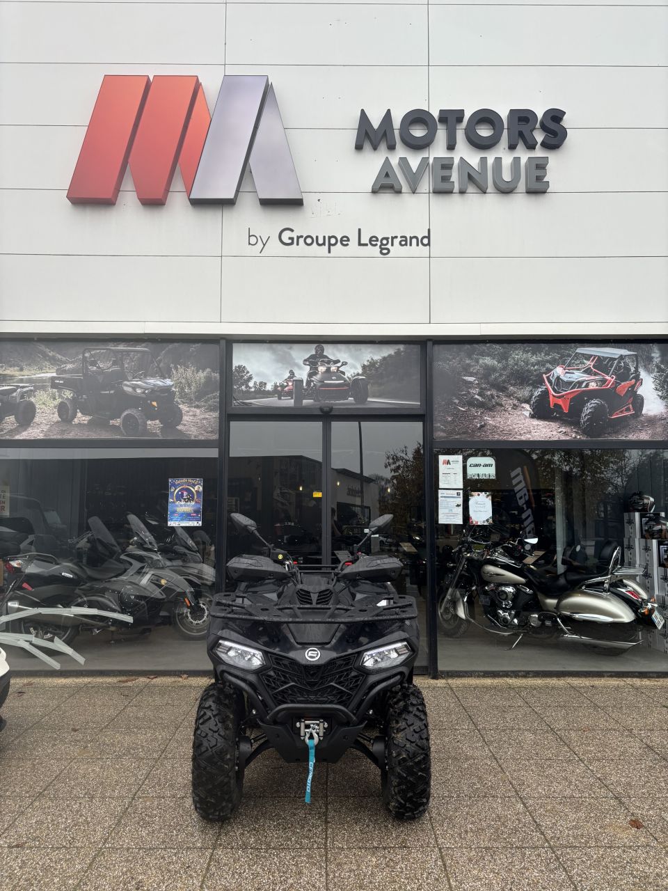 CF MOTO CFORCE 520 4