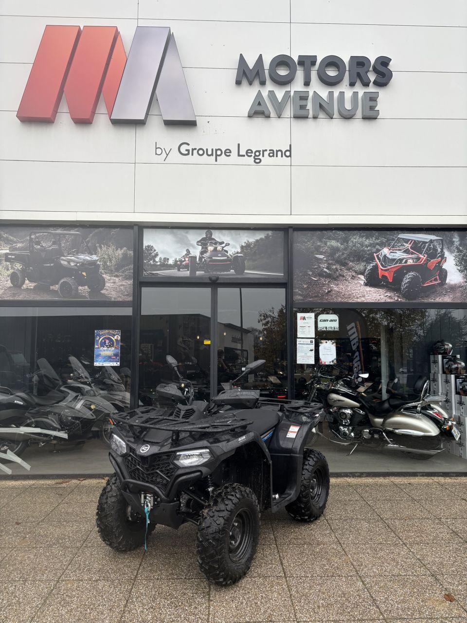 CF MOTO CFORCE 520 4