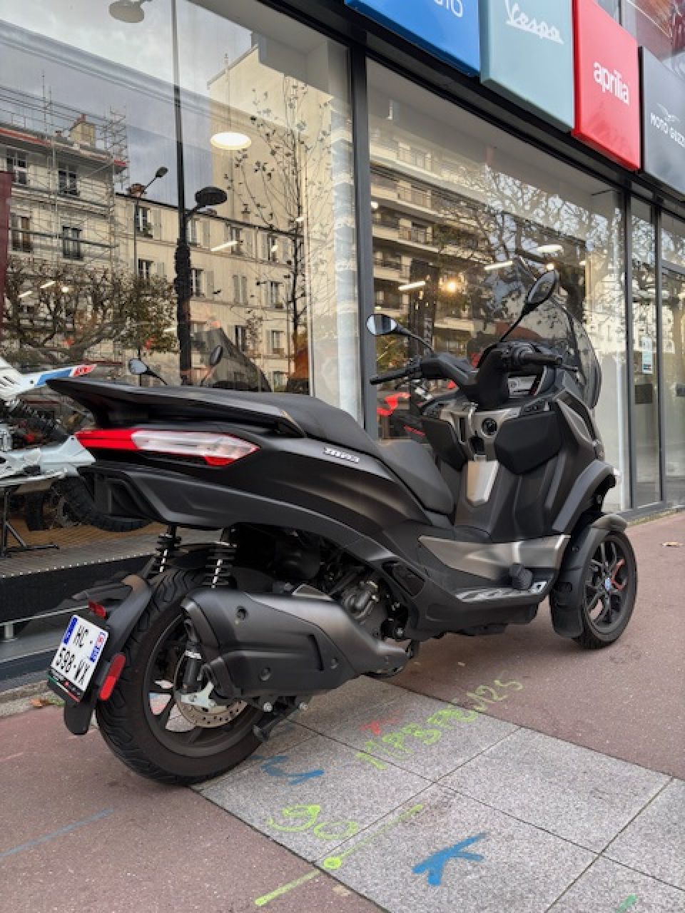 PIAGGIO MP3 530 HPE EXCLUSIVE 4
