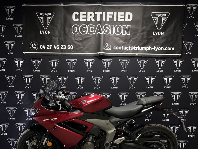 TRIUMPH 	DAYTONA 660 4