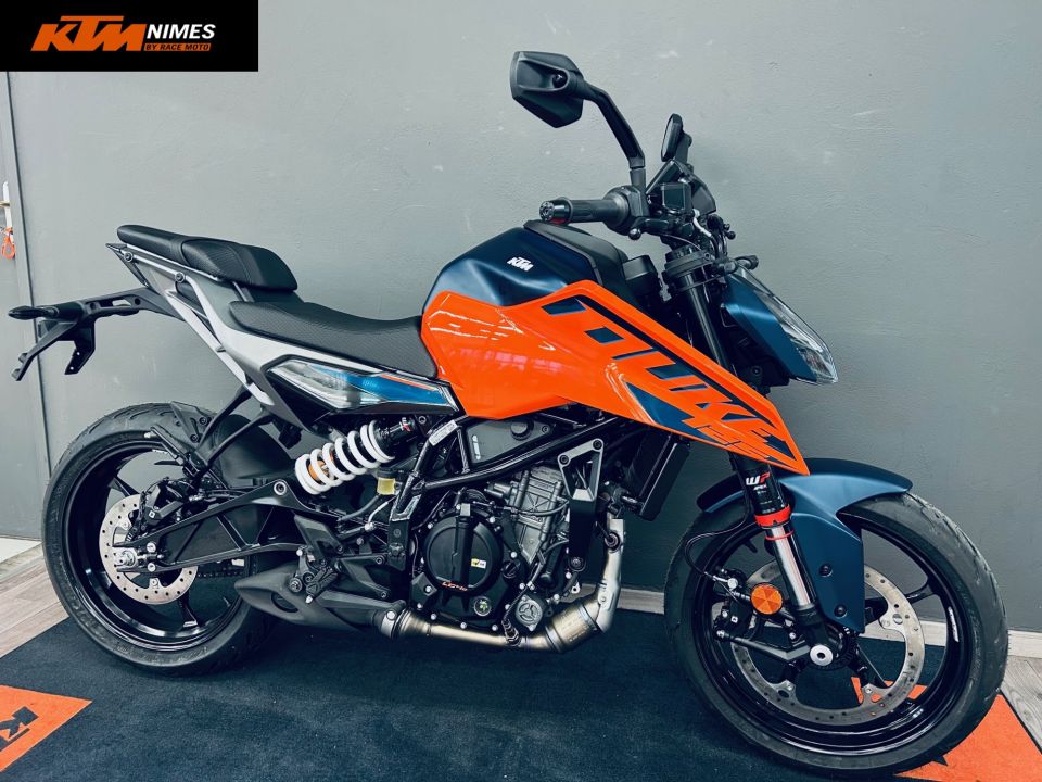 KTM 125 DUKE ABS 4