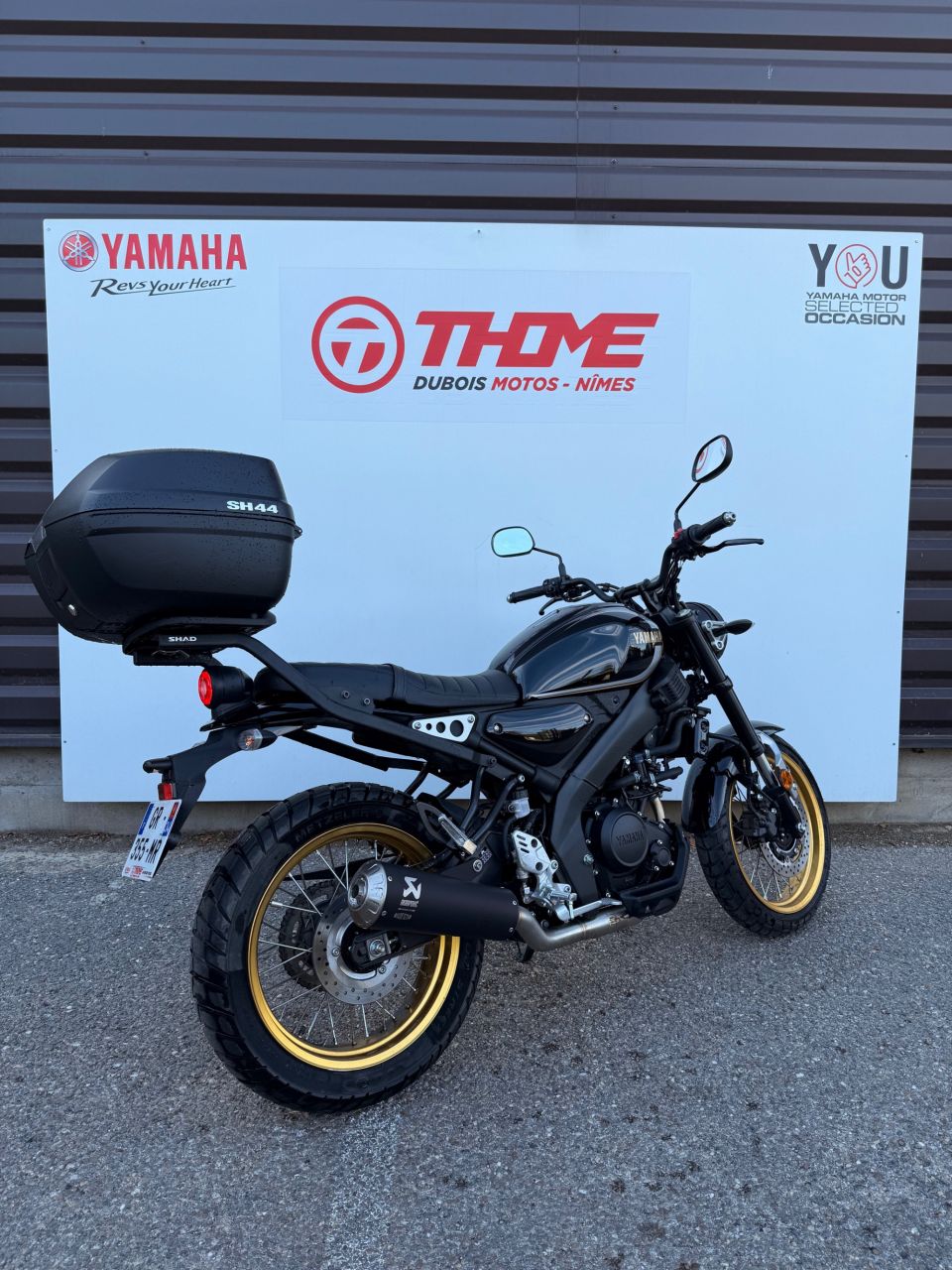 YAMAHA XSR 125 Legacy 4