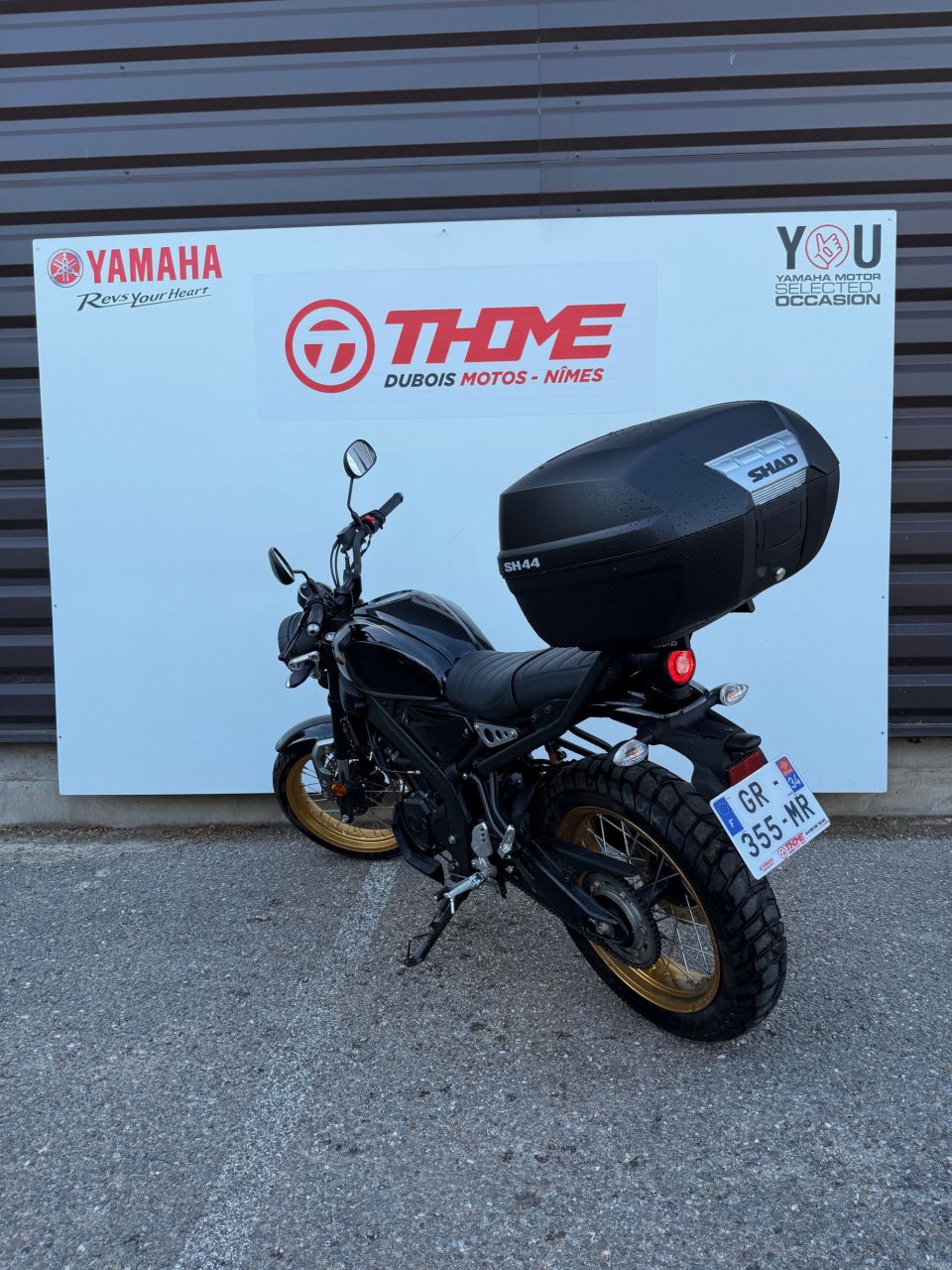 YAMAHA XSR 125 Legacy 4