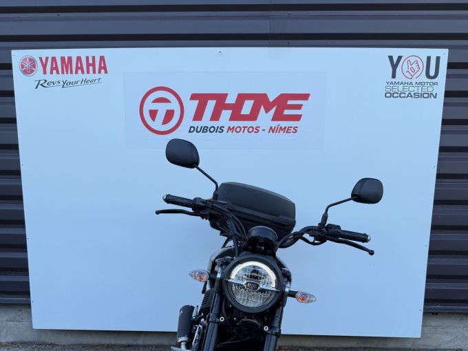 YAMAHA XSR 125 Legacy 4