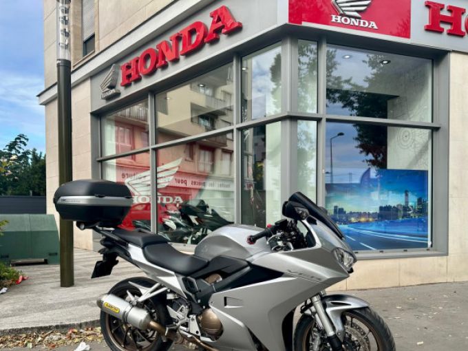 HONDA VFR 800 F 4