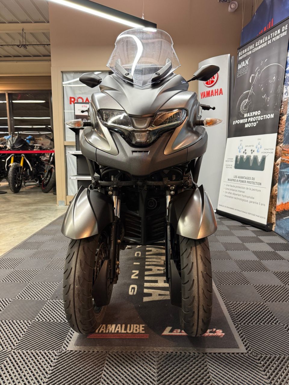 YAMAHA TRICITY 300 4