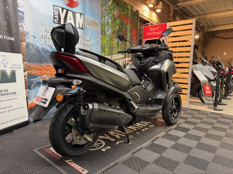 YAMAHA TRICITY 300 4