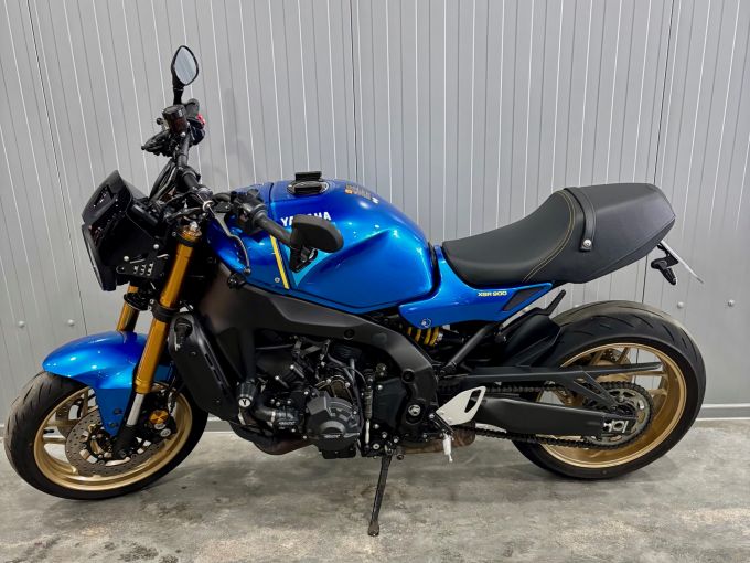 YAMAHA XSR 900 4
