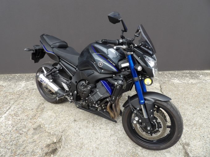 YAMAHA FZ8 N ABS 4