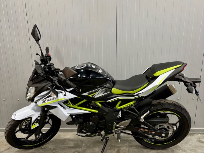 KAWASAKI Z-125 4