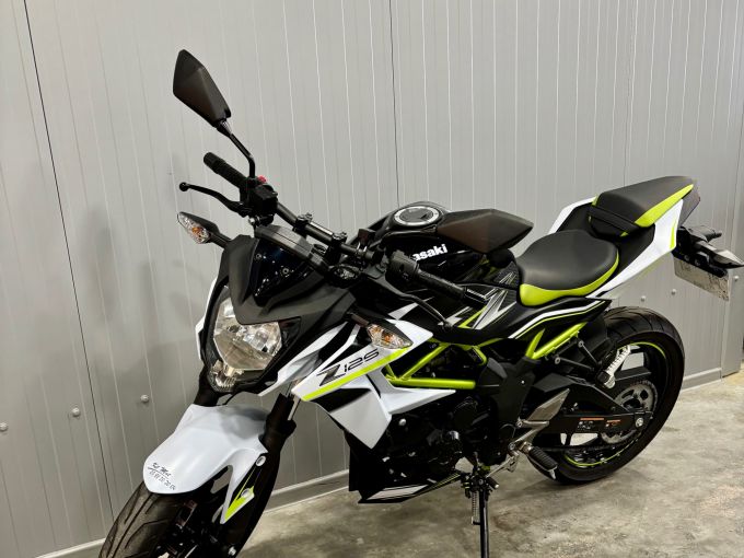KAWASAKI Z-125 4
