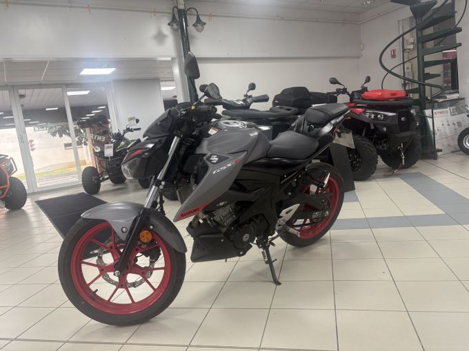 SUZUKI gsx-s 125 4