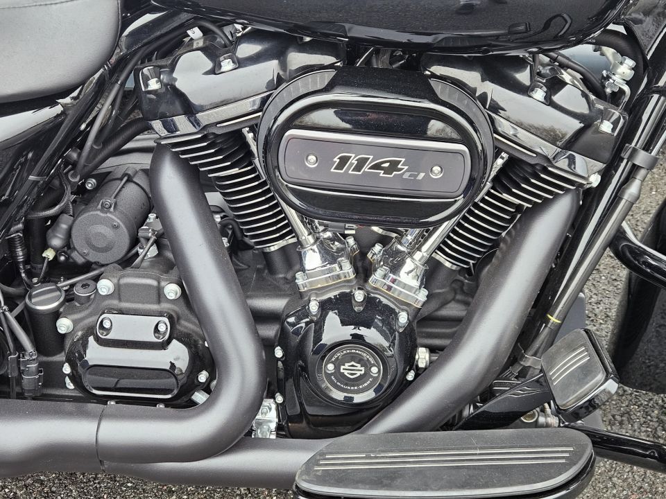 HARLEY-DAVIDSON TOURING ROAD KING 1800 SPECIAL 4