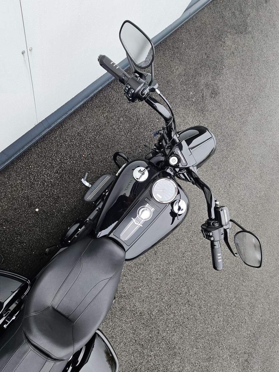 HARLEY-DAVIDSON TOURING ROAD KING 1800 SPECIAL 4