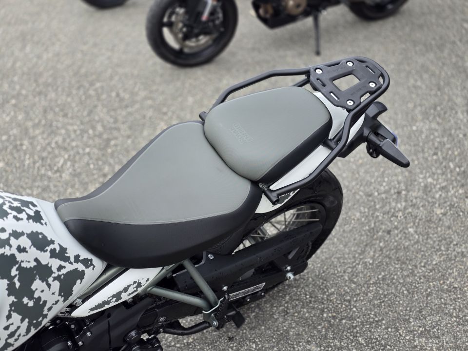 ROYAL ENFIELD 450 HIMALAYAN 4