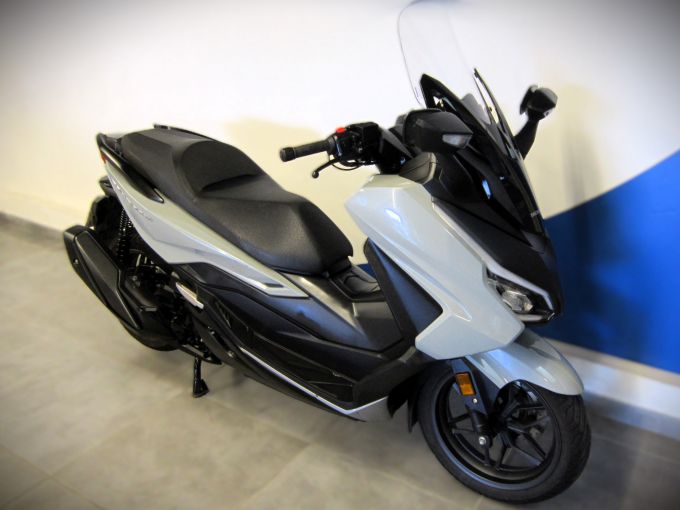 HONDA NSS FORZA 350 4