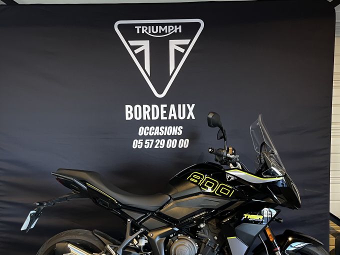 TRIUMPH TIGER 800 4