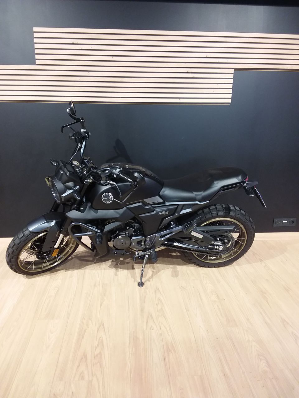 ZONTES 125 SCRAMBLER X 4