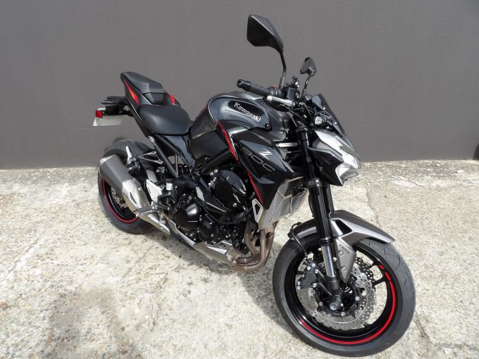 KAWASAKI Z 900 4