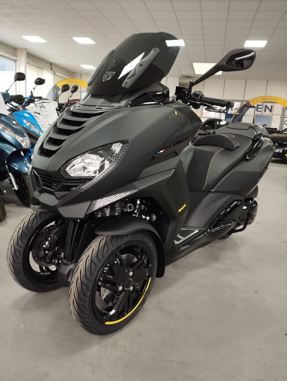 PEUGEOT METROPOLIS 400 RXR 4