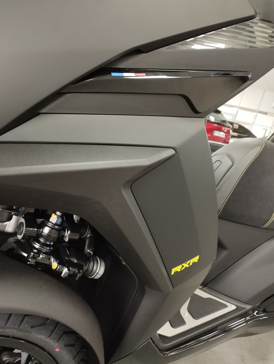 PEUGEOT METROPOLIS 400 RXR 4