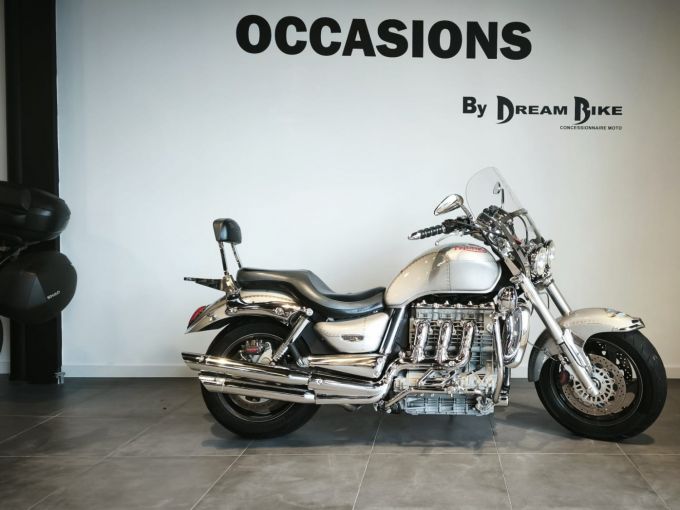 TRIUMPH Rocket III 4