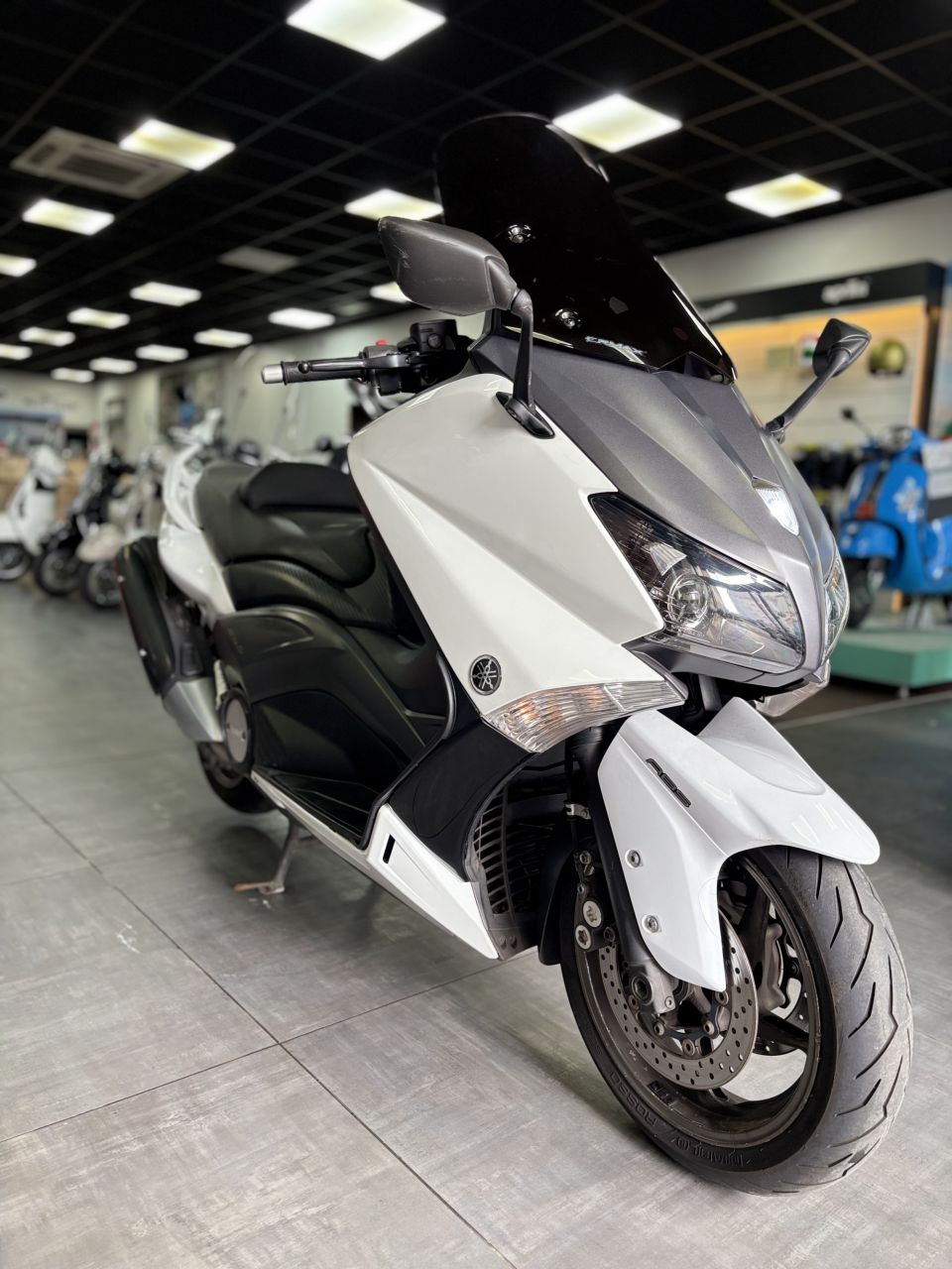YAMAHA T MAX 530 4