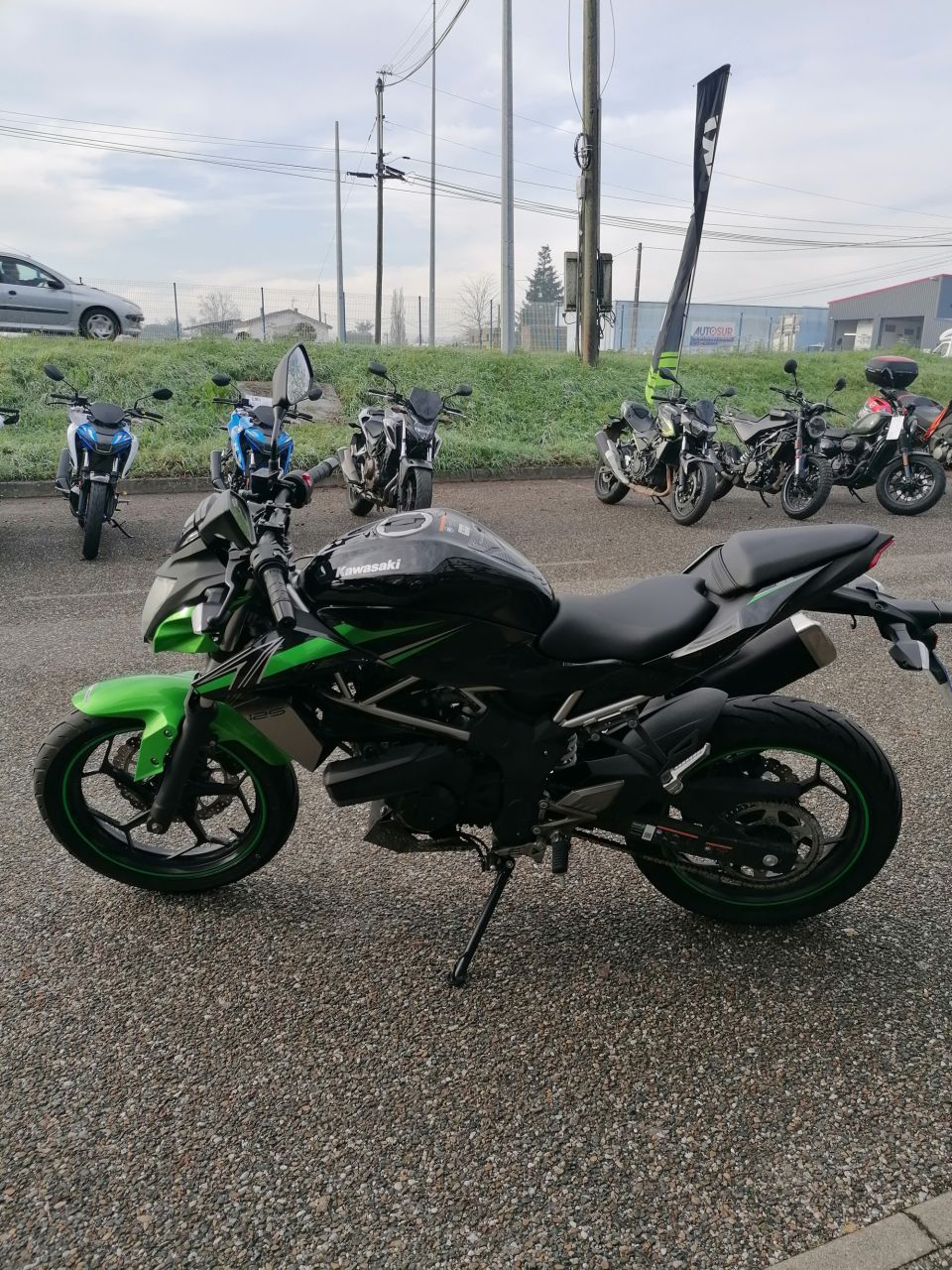 KAWASAKI Z-125 4