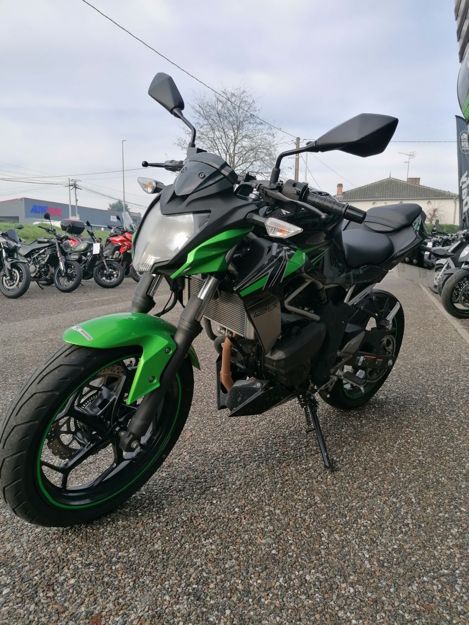 KAWASAKI Z-125 4
